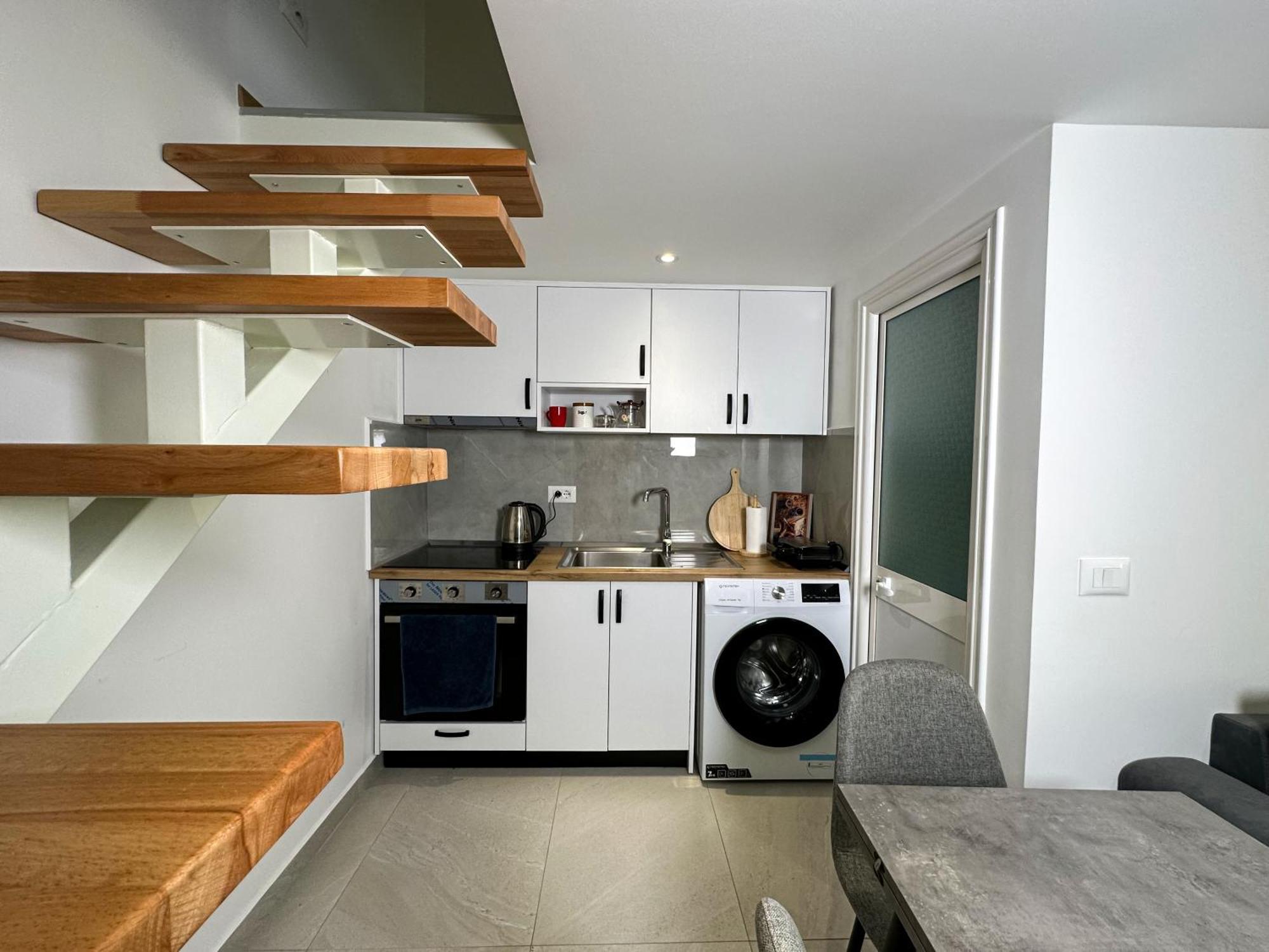 Home Select Tirana 2 Rum bild